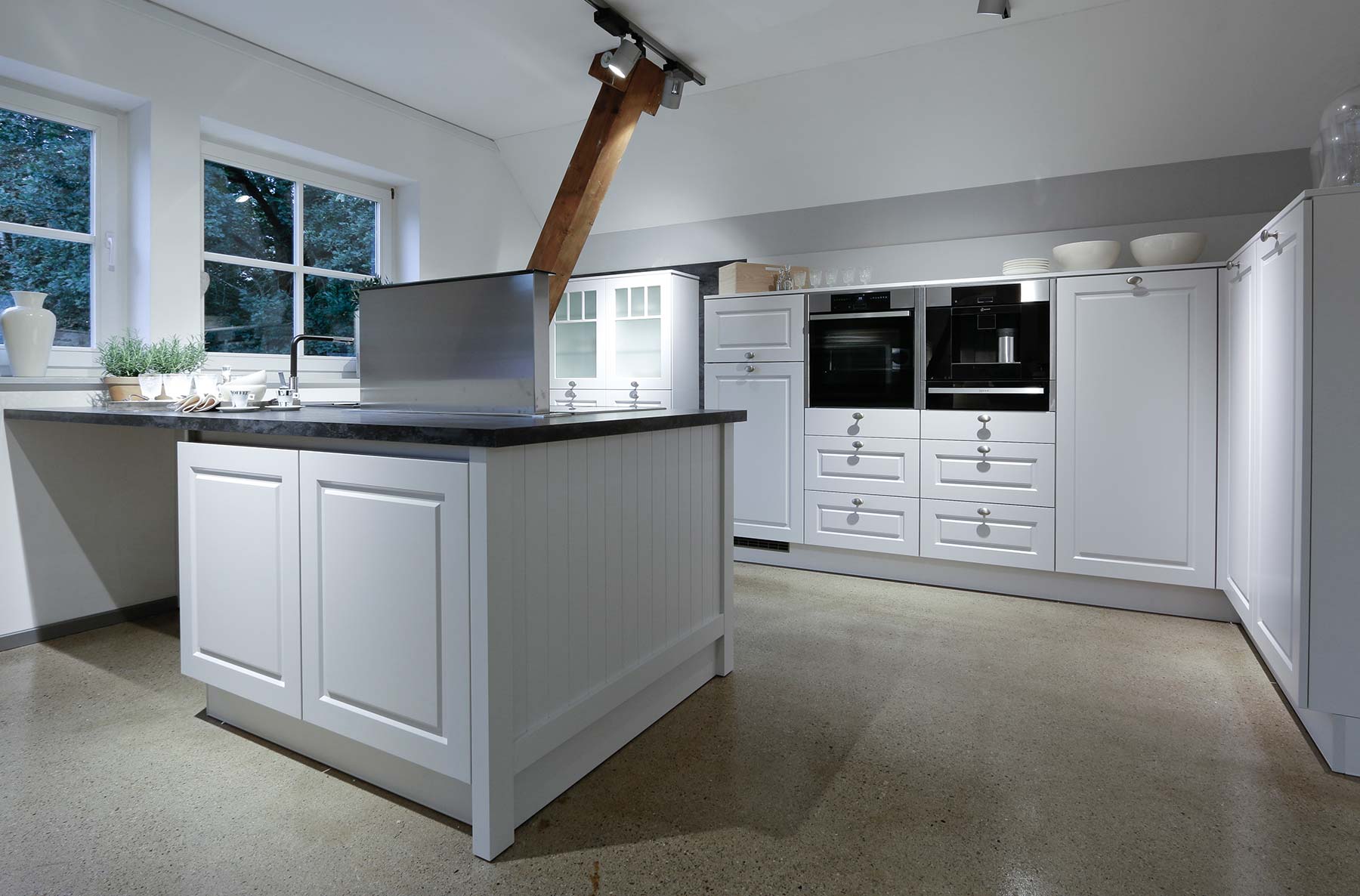 Insel-Küchen Silbernagel - Ihr Küchenstudio auf Rügen